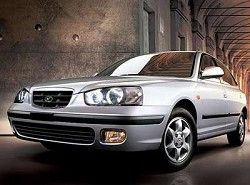 Elantra 1.6 Sedan (XD) Hyundai фото